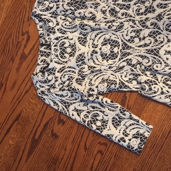 Eliza J black/ white Scroll knit fit And flare Office Siren career dress Sz 8P - Picture 5 of 10